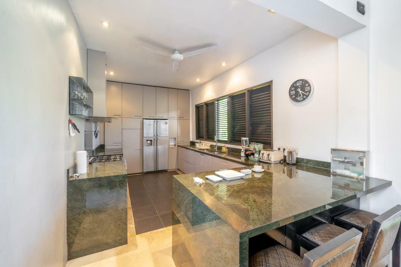 The Town House Villa Seminyak  Luaran gambar